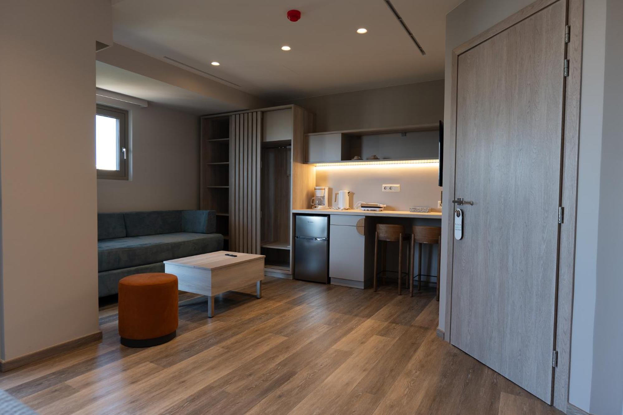 Wellnest Hotel Афины Экстерьер фото